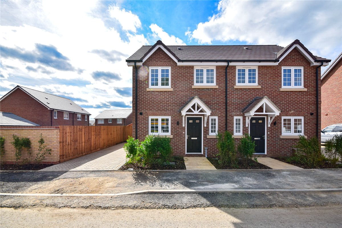 2 bedroom house, Woodfield Road, Highfields Caldecote CB23 - Let Agreed