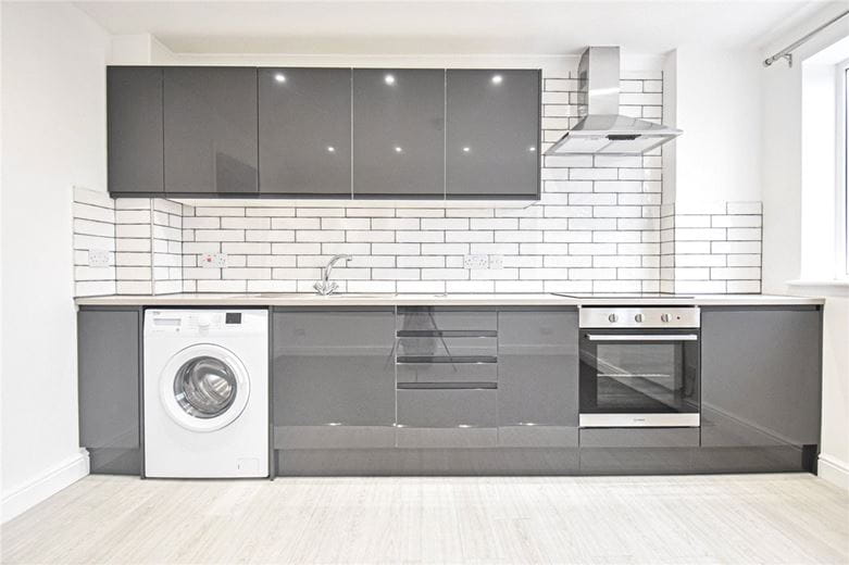 2 bedroom flat, Milton Road, Cambridge CB4