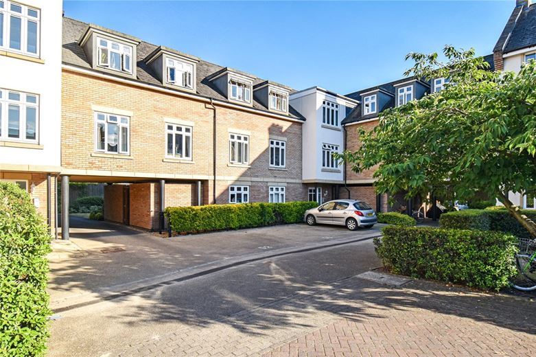 1 bedroom flat, Pearl Close, Cambridge CB4