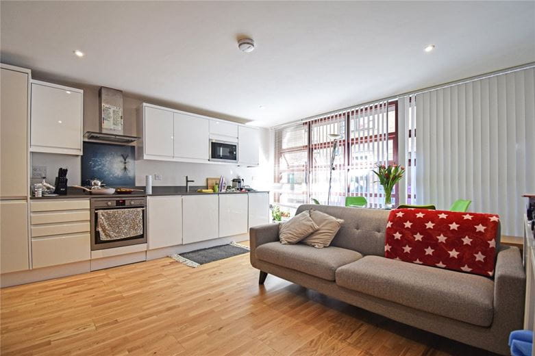 1 bedroom flat, Arena House, 25 Cambridge Place CB2 - Let Agreed