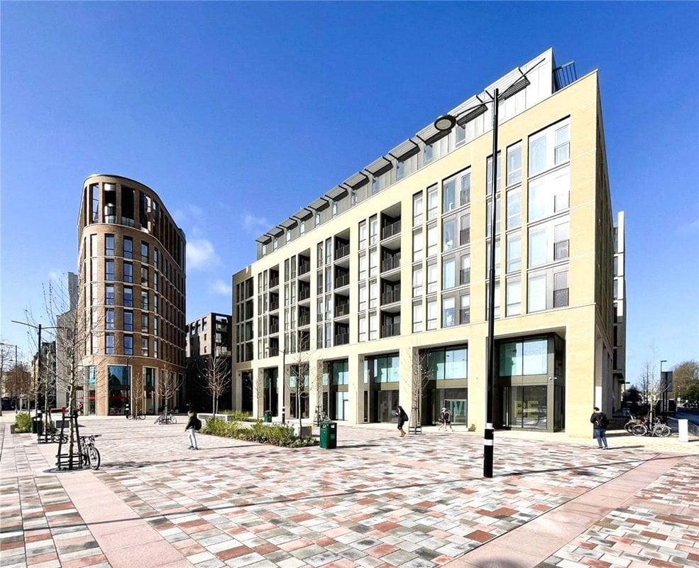 1 bedroom flat, 4 Station Square, Cambridge CB1 - Let Agreed
