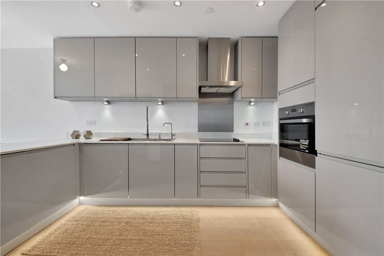 1 bedroom flat, 4 Station Square, Cambridge CB1
