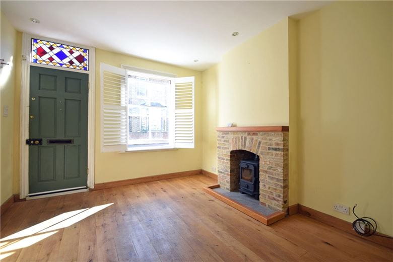 2 bedroom house, Ainsworth Street, Cambridge CB1 - Let Agreed