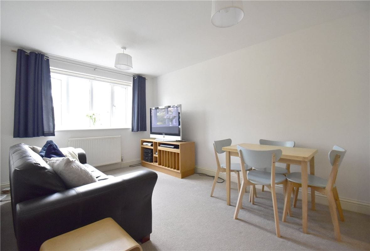 2 bedroom flat, Brookwood House, 226A Histon Road CB4