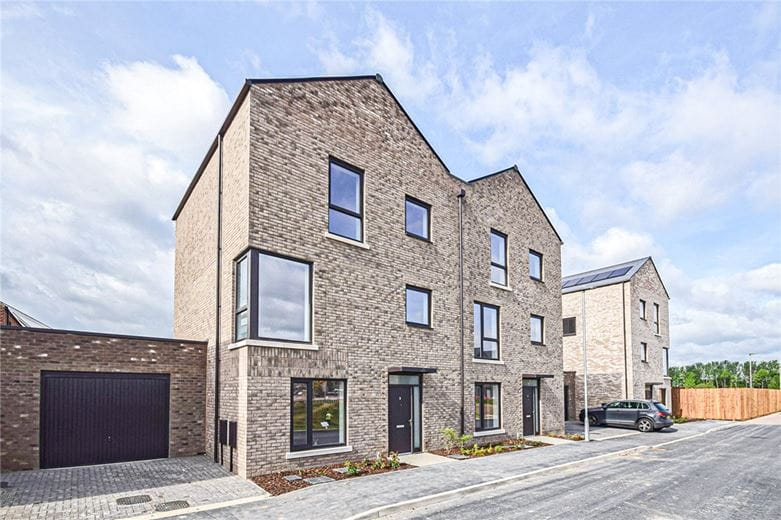 5 bedroom house, Gregory Park South, Cambridge CB5 - Let Agreed