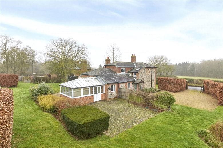 4 bedroom house, The Street, Kirtling CB8 - Let Agreed