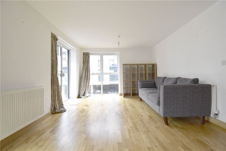 2 bedroom flat, Pym Court, Cromwell Road CB1
