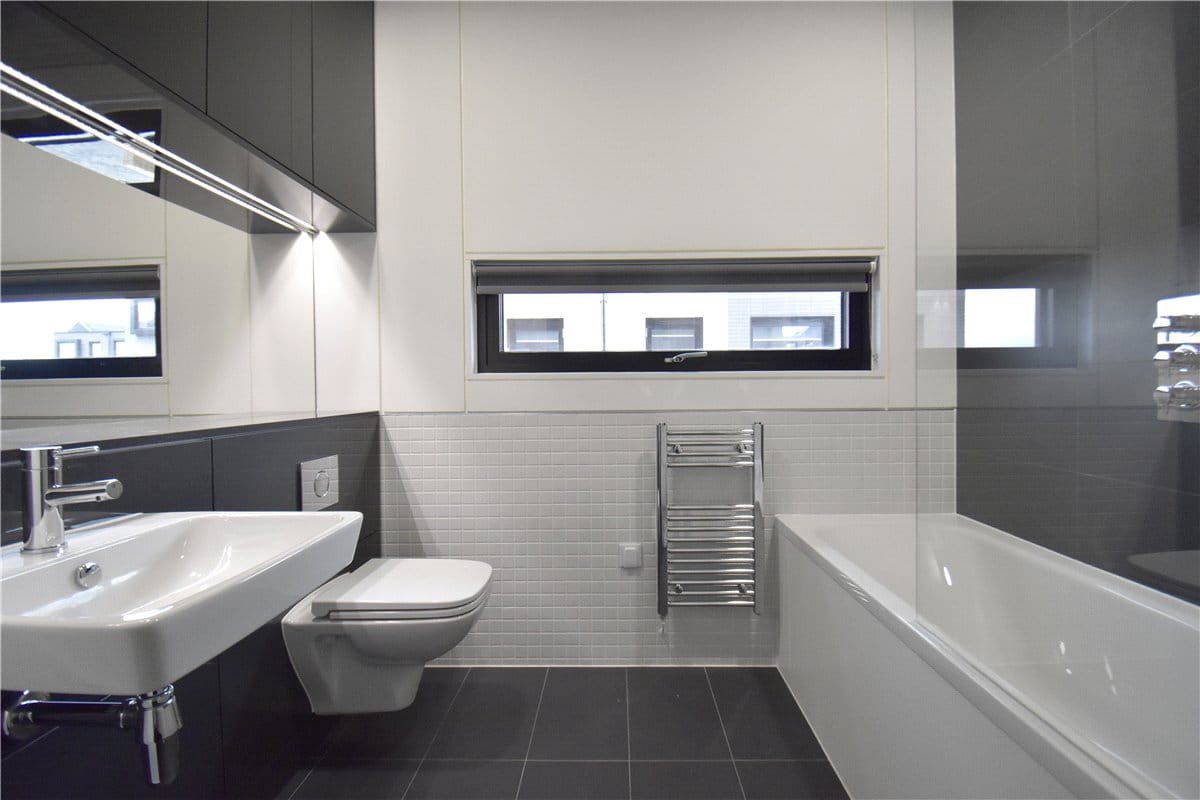 4 bedroom house, Lockhart Way, Northstowe CB24 - Available