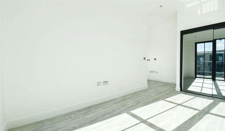  bedroom flat, Turing Way, Cambridge CB3