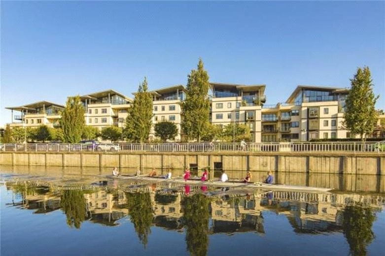 1 bedroom flat, Riverside Place, Cambridge CB5 - Let Agreed