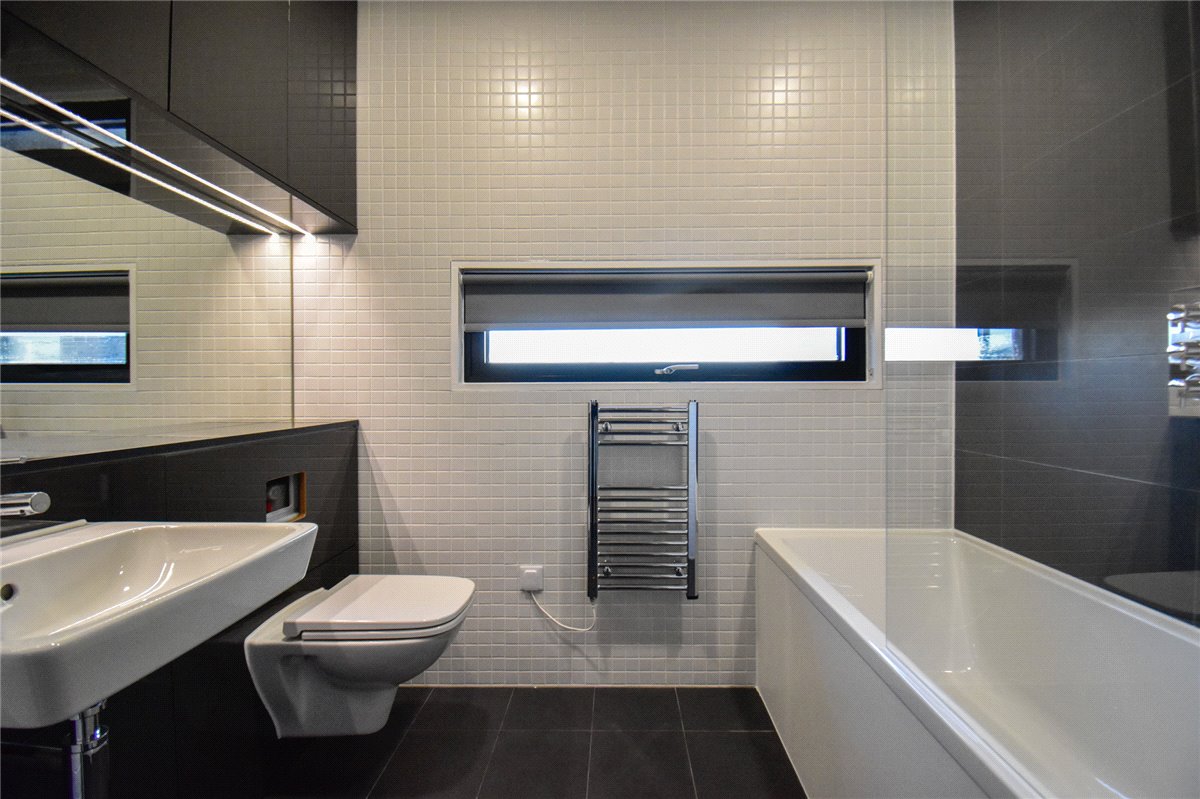 3 bedroom house, Lockhart Way, Northstowe CB24 - Let Agreed