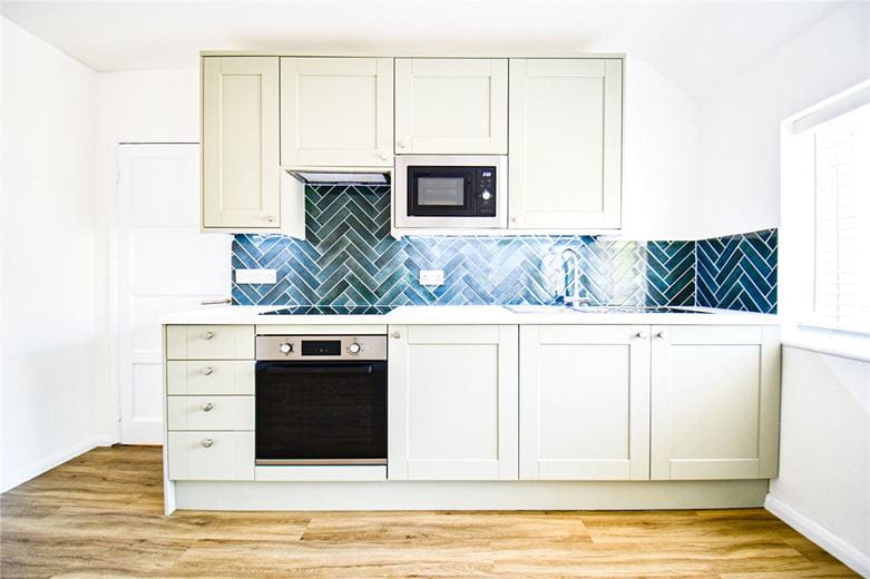 2 bedroom flat, Gray Road, Cambridge CB1