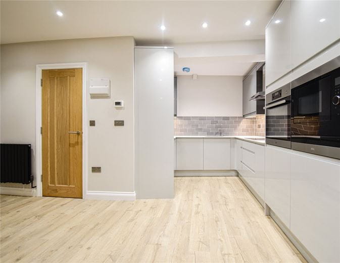 2 bedroom flat, High Street, Cottenham CB24 - Let Agreed