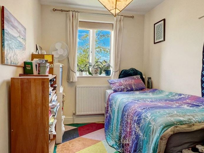 2 bedroom flat, Brookwood House, 226a Histon Road CB4