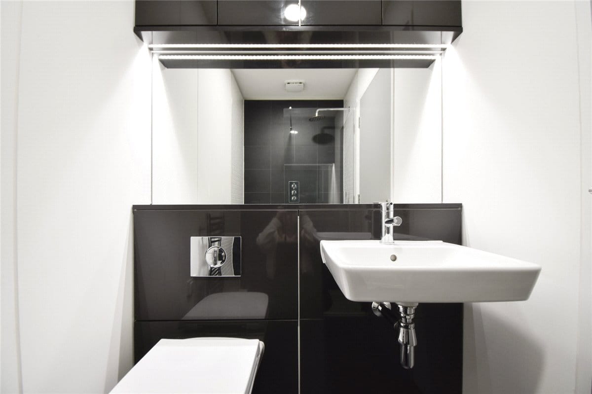 5 bedroom house, Lockhart Way, Northstowe CB24 - Available