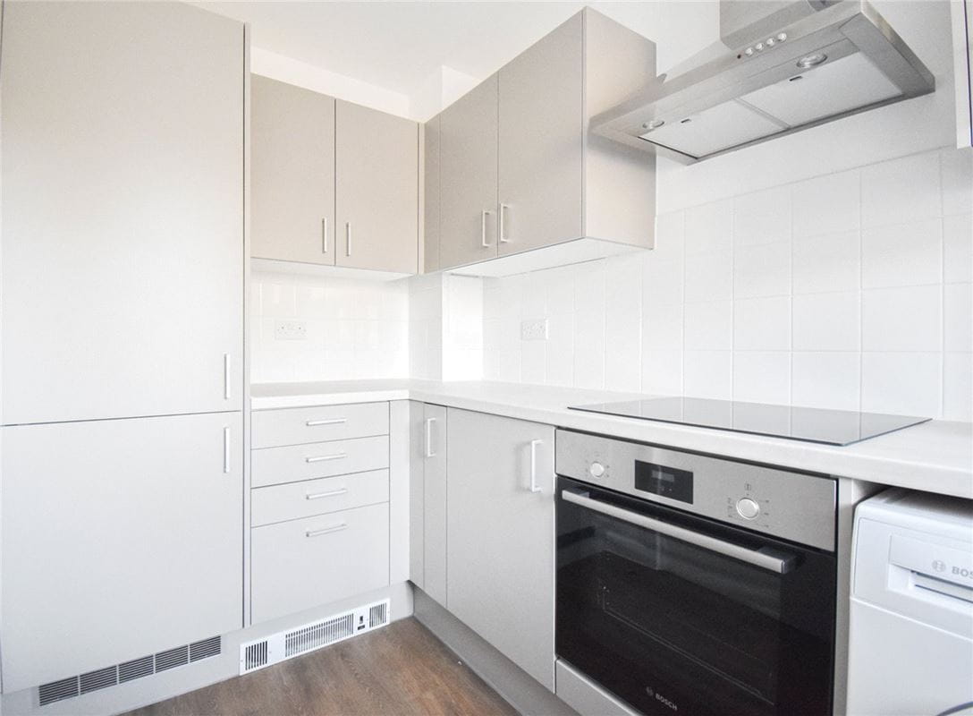 2 bedroom house, Coventry Drive, Bishop's Stortford CM23 - Available