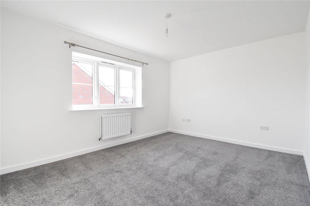 2 bedroom house, Coventry Drive, Bishop's Stortford CM23 - Available