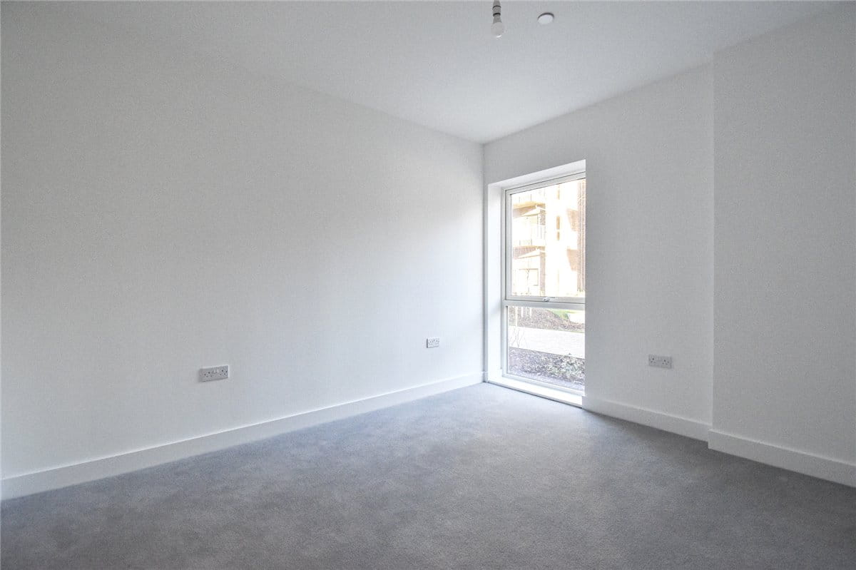 2 bedroom flat, Bragg Way, Cambridge CB5