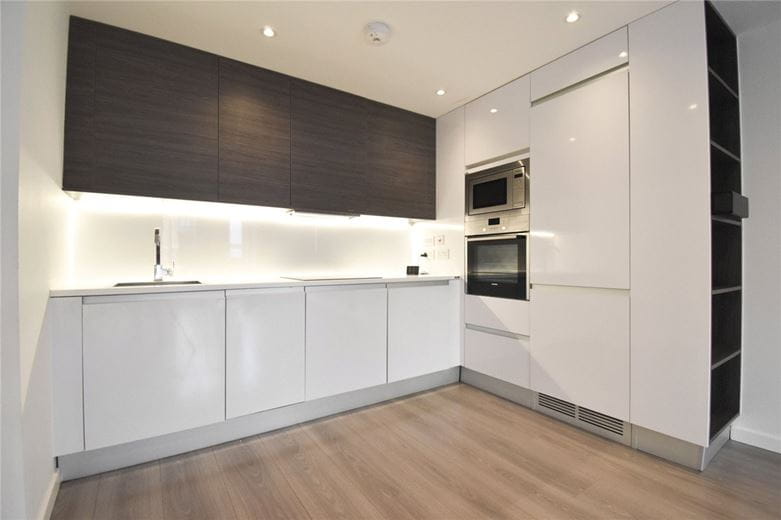 2 bedroom flat, Marque House, 143 Hills Road CB2