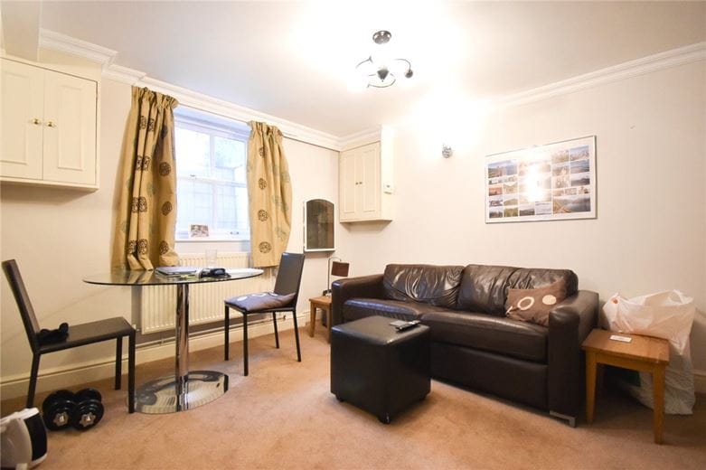 1 bedroom flat, Portugal Place, Cambridge CB5 - Available