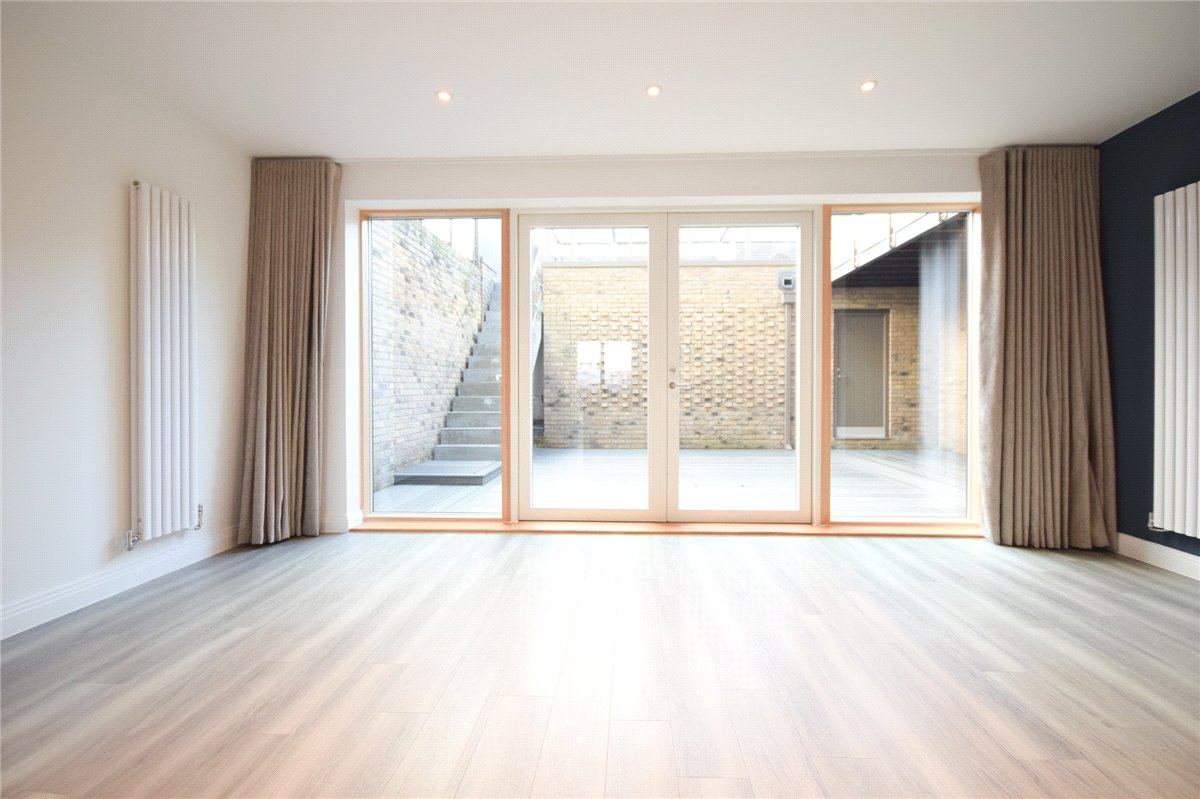 5 bedroom house, Pinnington Close, Trumpington CB2