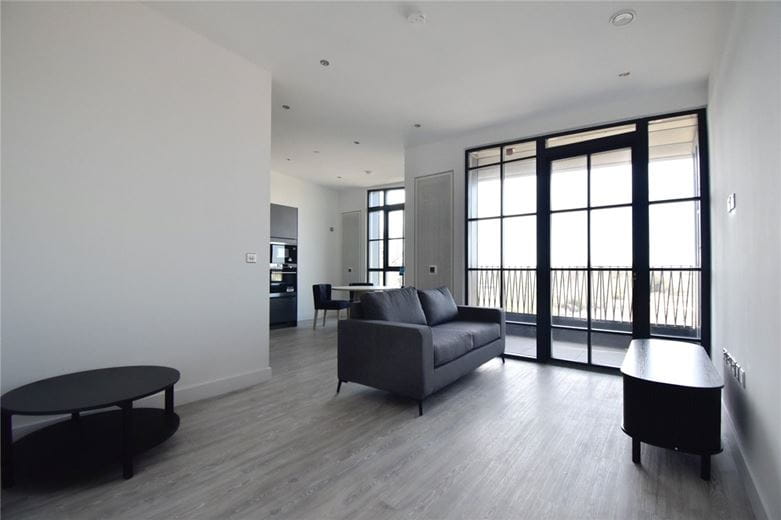2 bedroom flat, Turing Way, Cambridge CB3 - Available