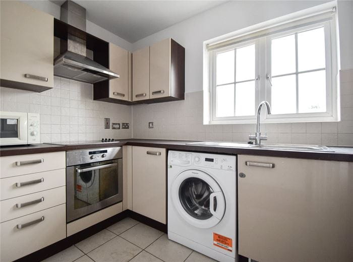 2 bedroom house, Grebe Court, Cambridge CB5 - Let Agreed