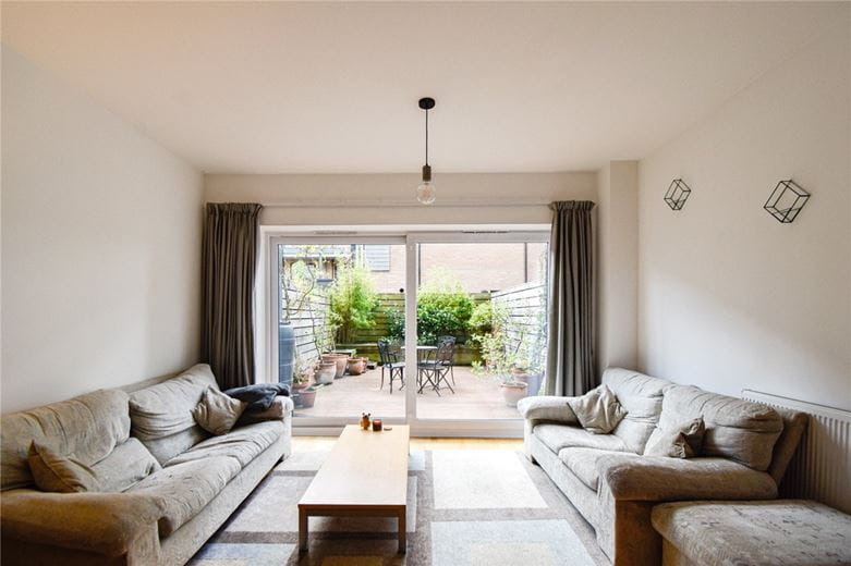 1 bedroom flat, Flamsteed Close, Cambridge CB1 - Available