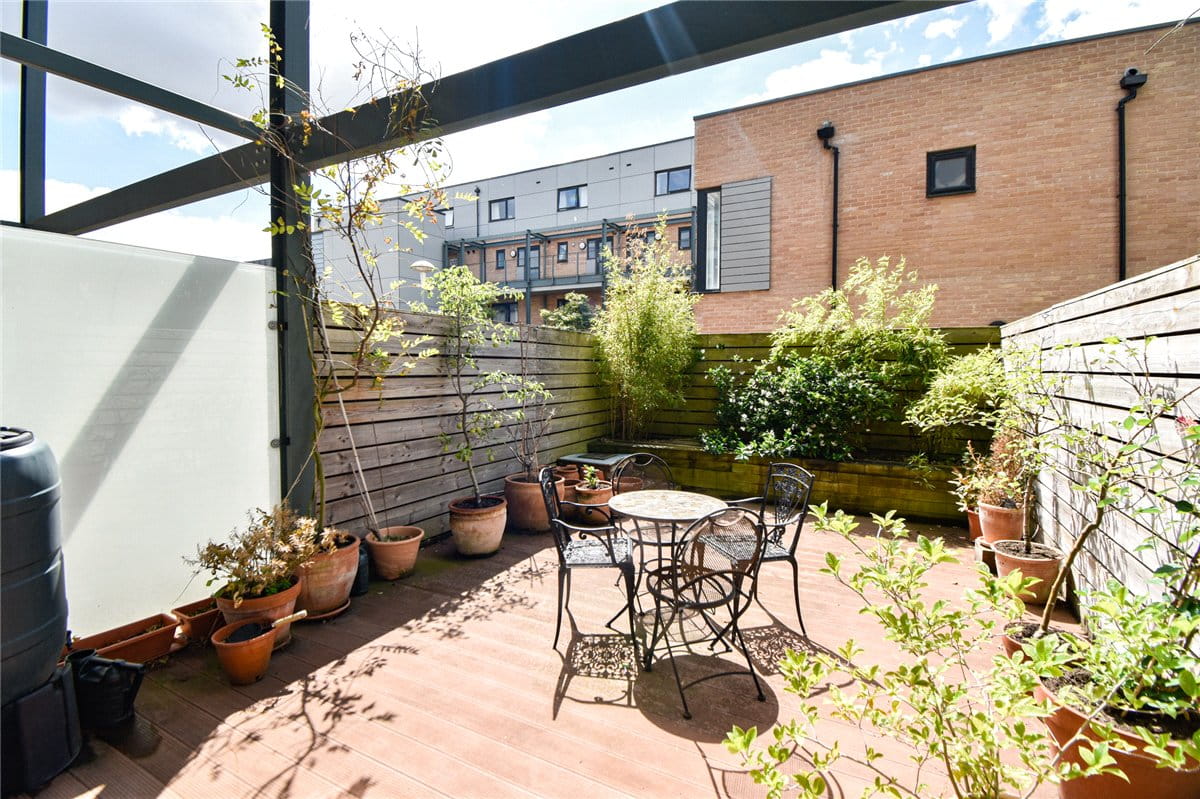 1 bedroom flat, Flamsteed Close, Cambridge CB1 - Available