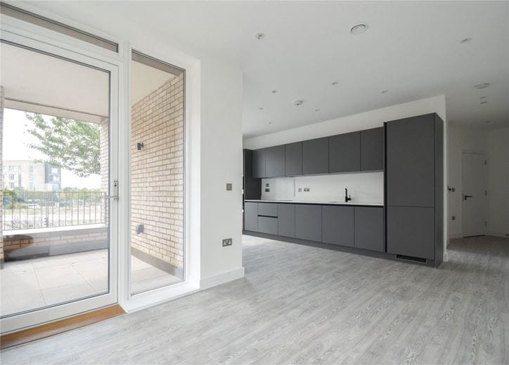 2 bedroom , Aston Terrace, Cambridge CB3 - Available