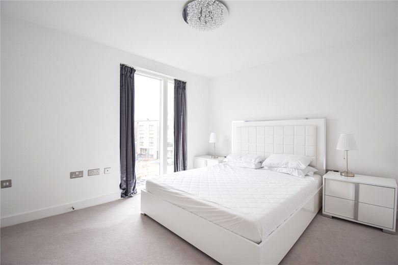 4 bedroom house, Knightly Avenue, Cambridge CB2 - Available