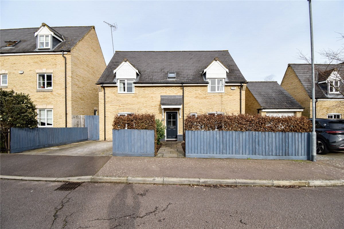 4 bedroom house, Wellbrook Way, Girton CB3 - Available