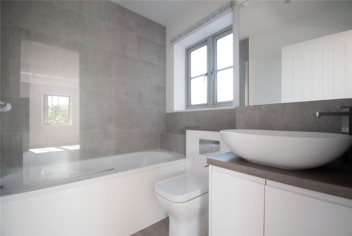 1 bedroom flat, Windsor Gate, Coldhams Lane CB1 - Available