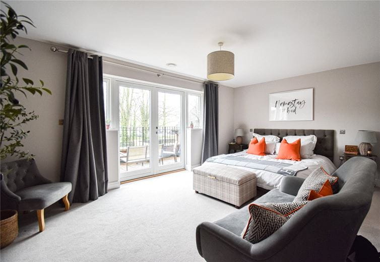 4 bedroom house, Constable Place, East Street CB10 - Let Agreed