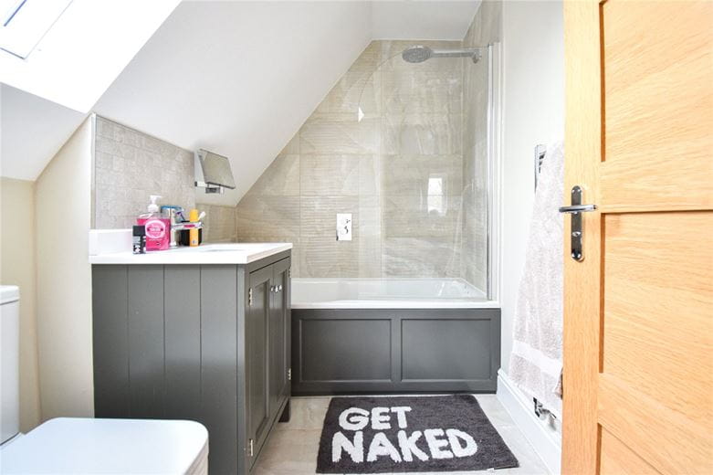 4 bedroom house, Constable Place, East Street CB10 - Let Agreed