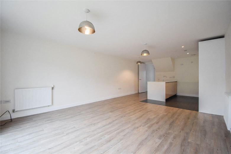 4 bedroom house, Harvest Road, Trumpington CB2 - Available