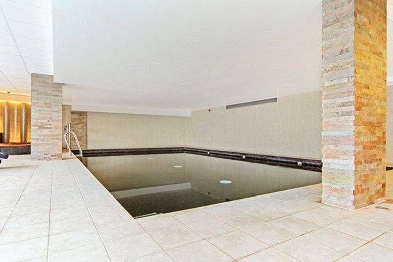 1 bedroom flat, The Belvedere, Homerton Street CB2 - Available