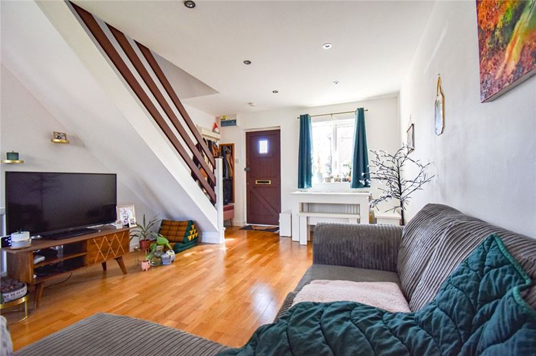 2 bedroom house, William Smith Close, Cambridge CB1 - Let Agreed