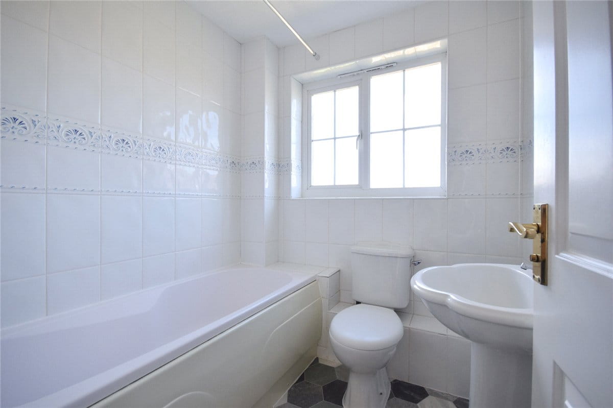 2 bedroom house, Chervil Way, Great Cambourne CB23 - Available