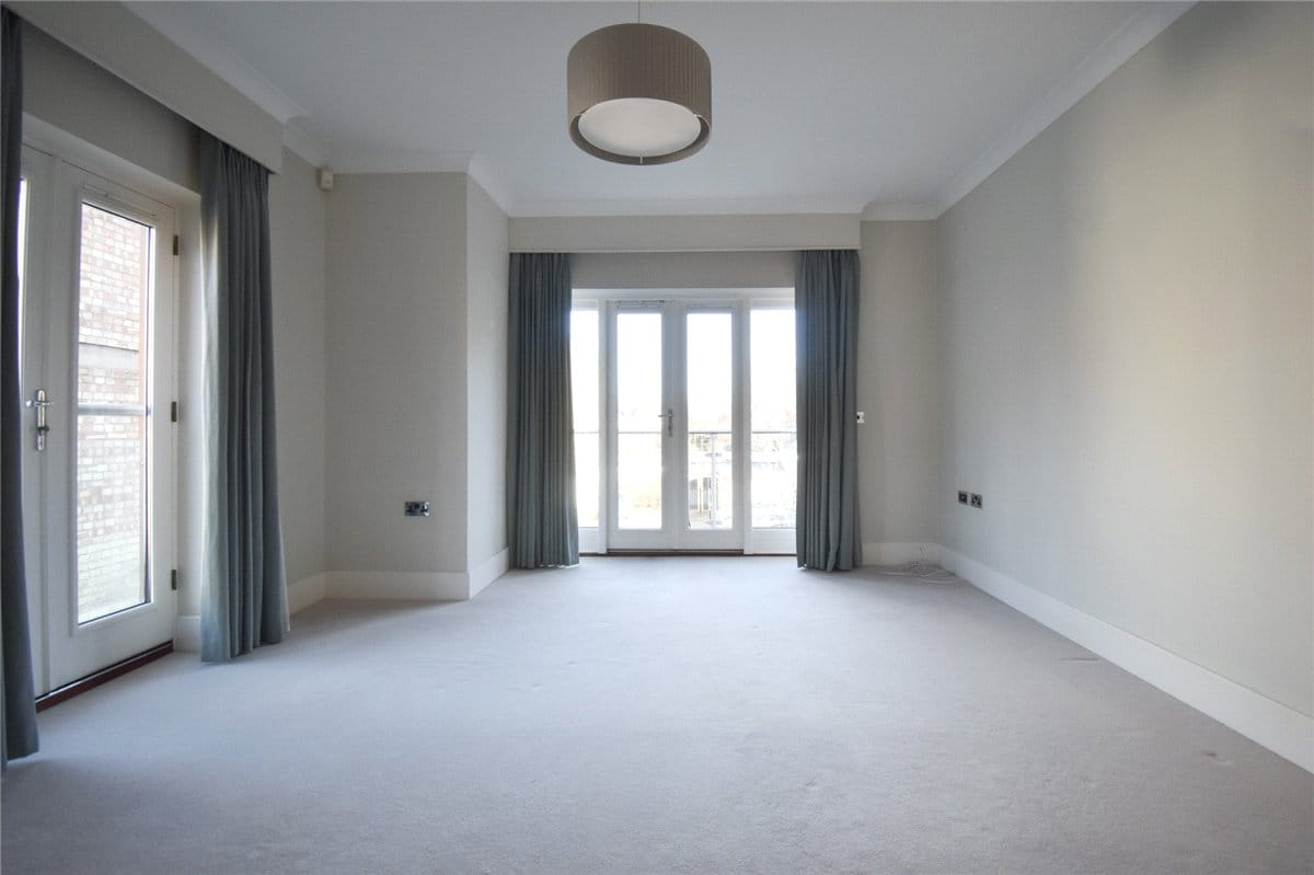 2 bedroom flat, Felbrigge, 39 Hills Road CB2