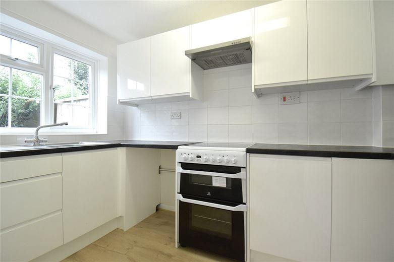 2 bedroom house, Gayton Close, Trumpington CB2 - Let Agreed