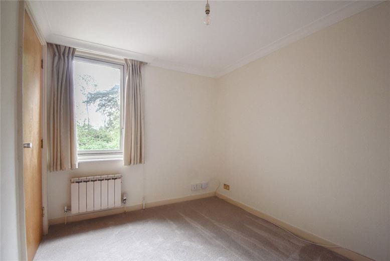 3 bedroom flat, The Oasthouse, Pinehurst South CB3