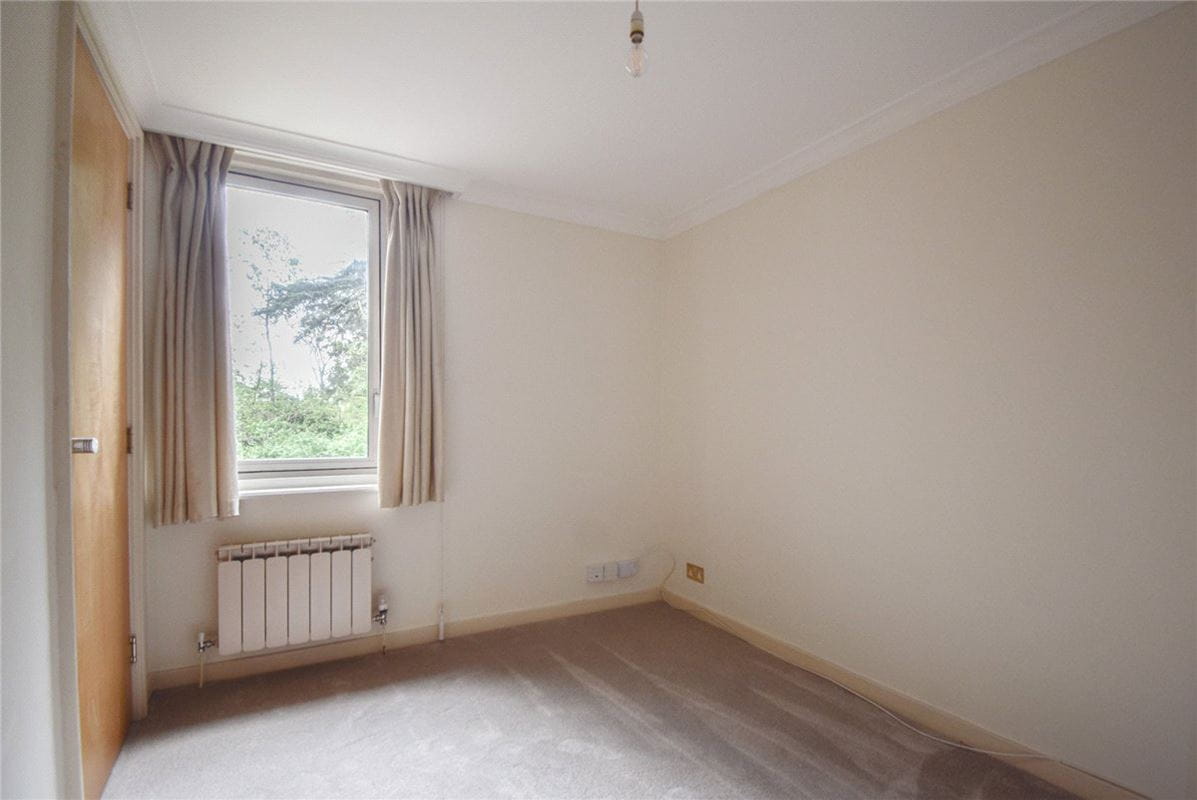 3 bedroom flat, The Oasthouse, Pinehurst South CB3