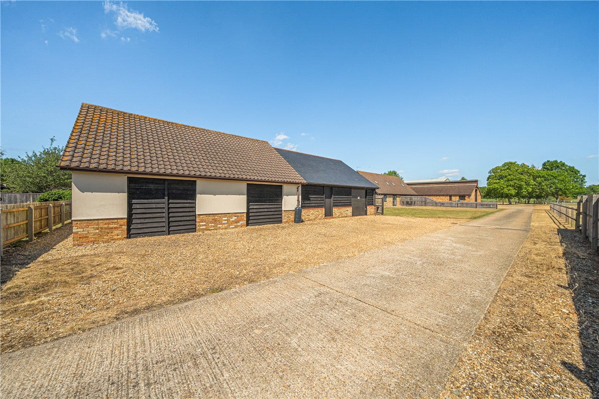  House, Wyton, Huntingdon PE28 - Available