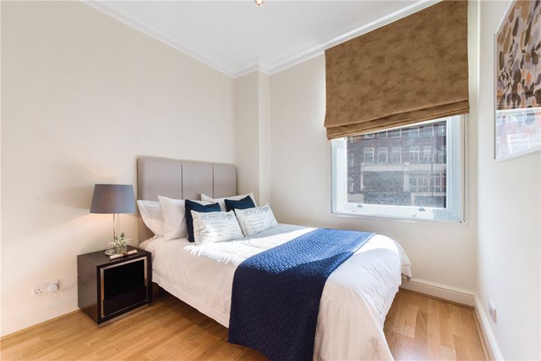 3 bedroom flat, Park Mansions, Knightsbridge SW1X - Available