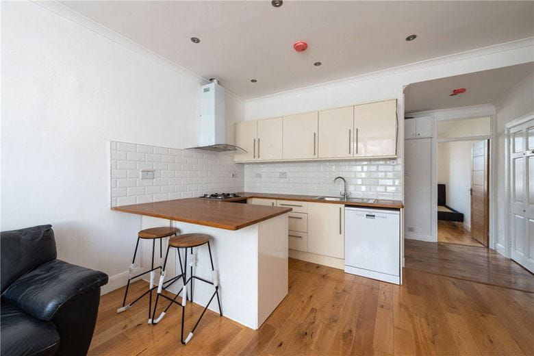 2 bedroom flat, Gloucester Terrace, Bayswater W2 - Sold