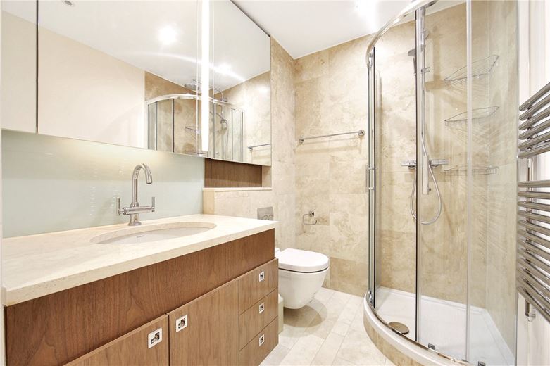 1 bedroom flat, Lancelot Place, Knightsbridge SW7 - Available