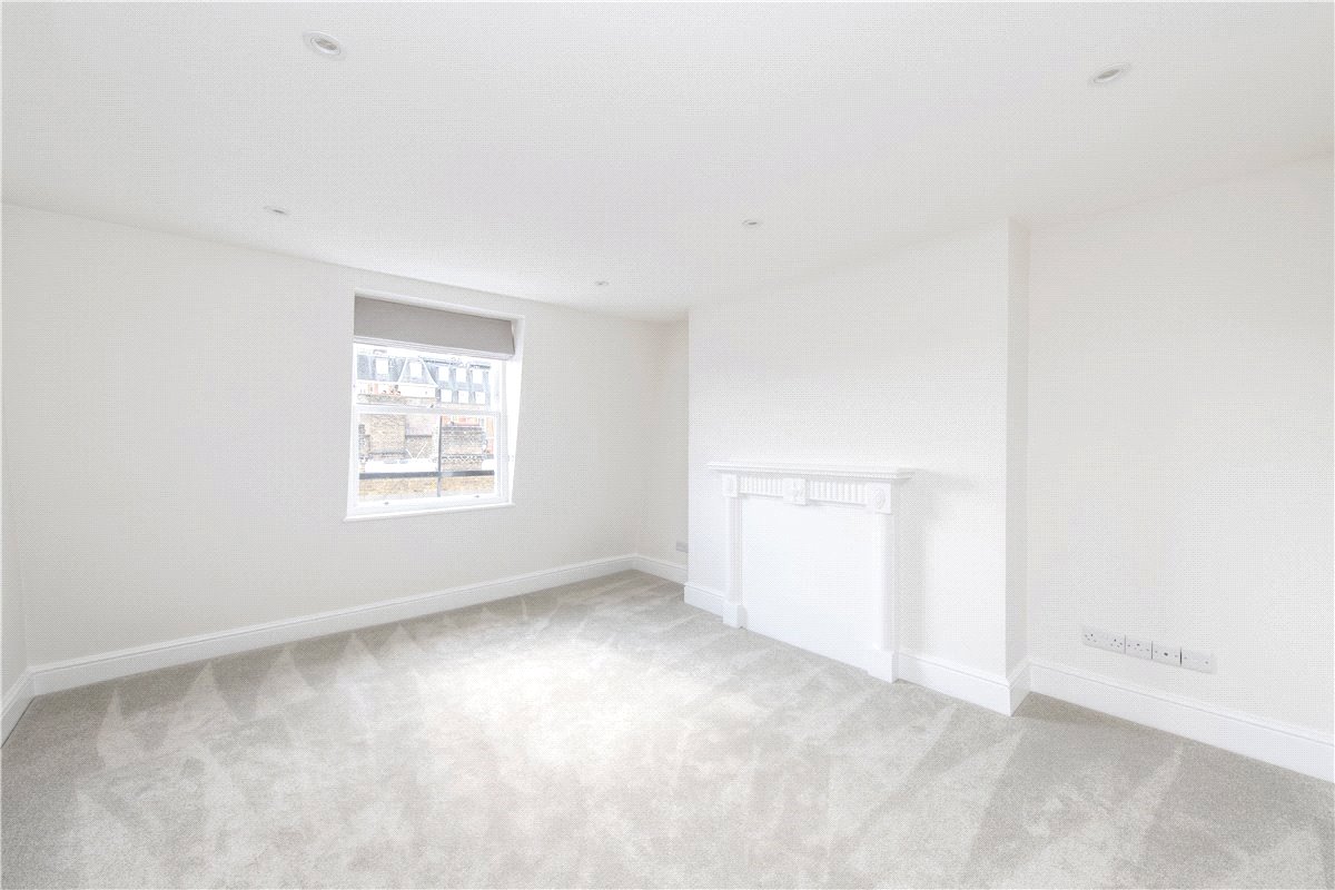 2 bedroom flat, Coleherne Road, West Brompton SW10 - Available