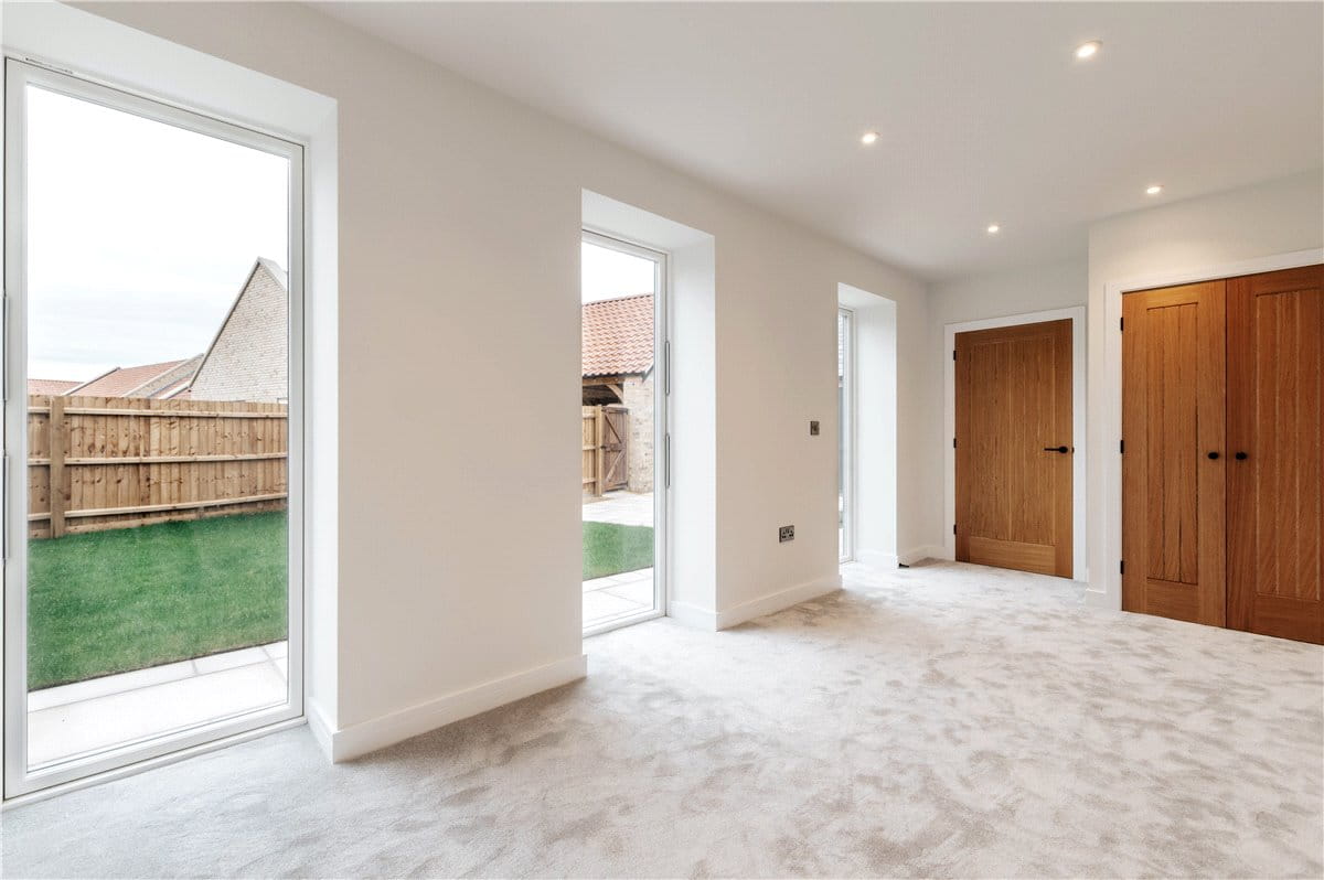 4 bedroom house, London Road, Chatteris PE16 - Available