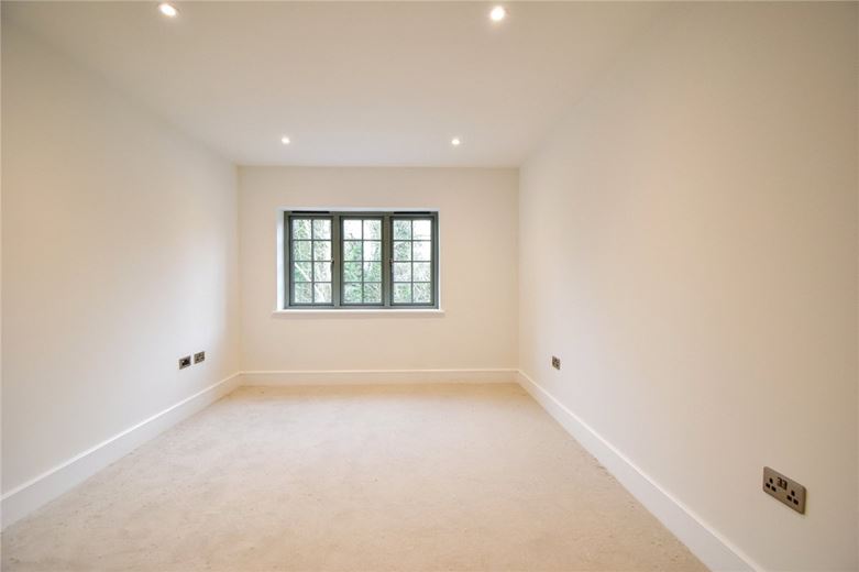 4 bedroom house, Hauxton Road, Little Shelford CB22 - Available